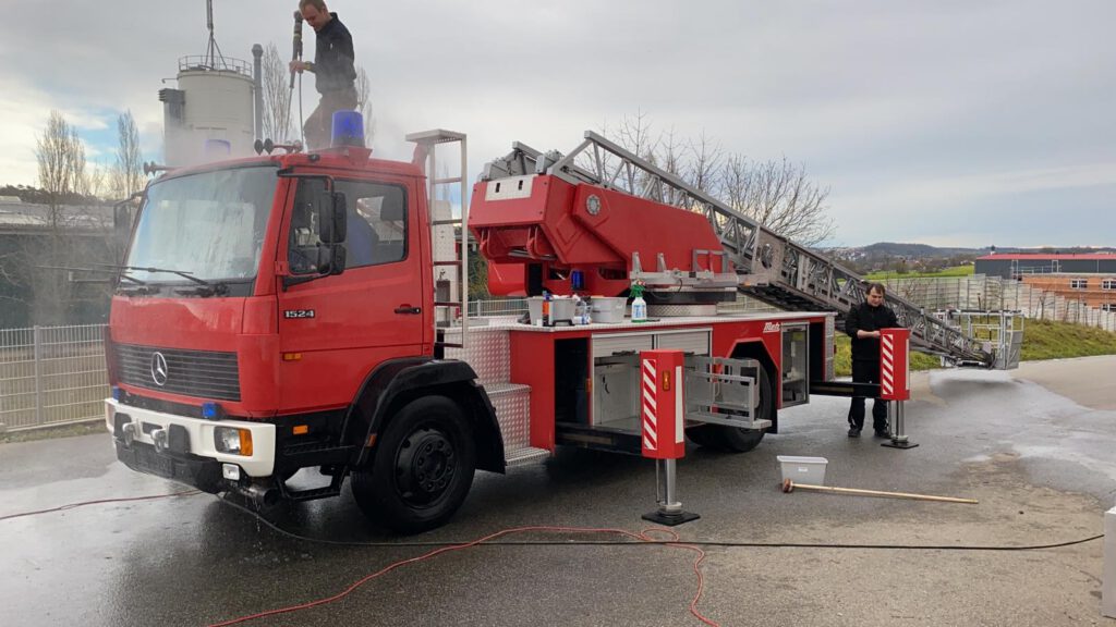 Umbauarbeiten An Der „neuen“ Drehleiter Abgeschlossen – Feuerwehr Neufahrn