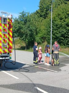 Mehr über den Artikel erfahren Besuch bei Kinderfeuerwehr Pfaffenberg